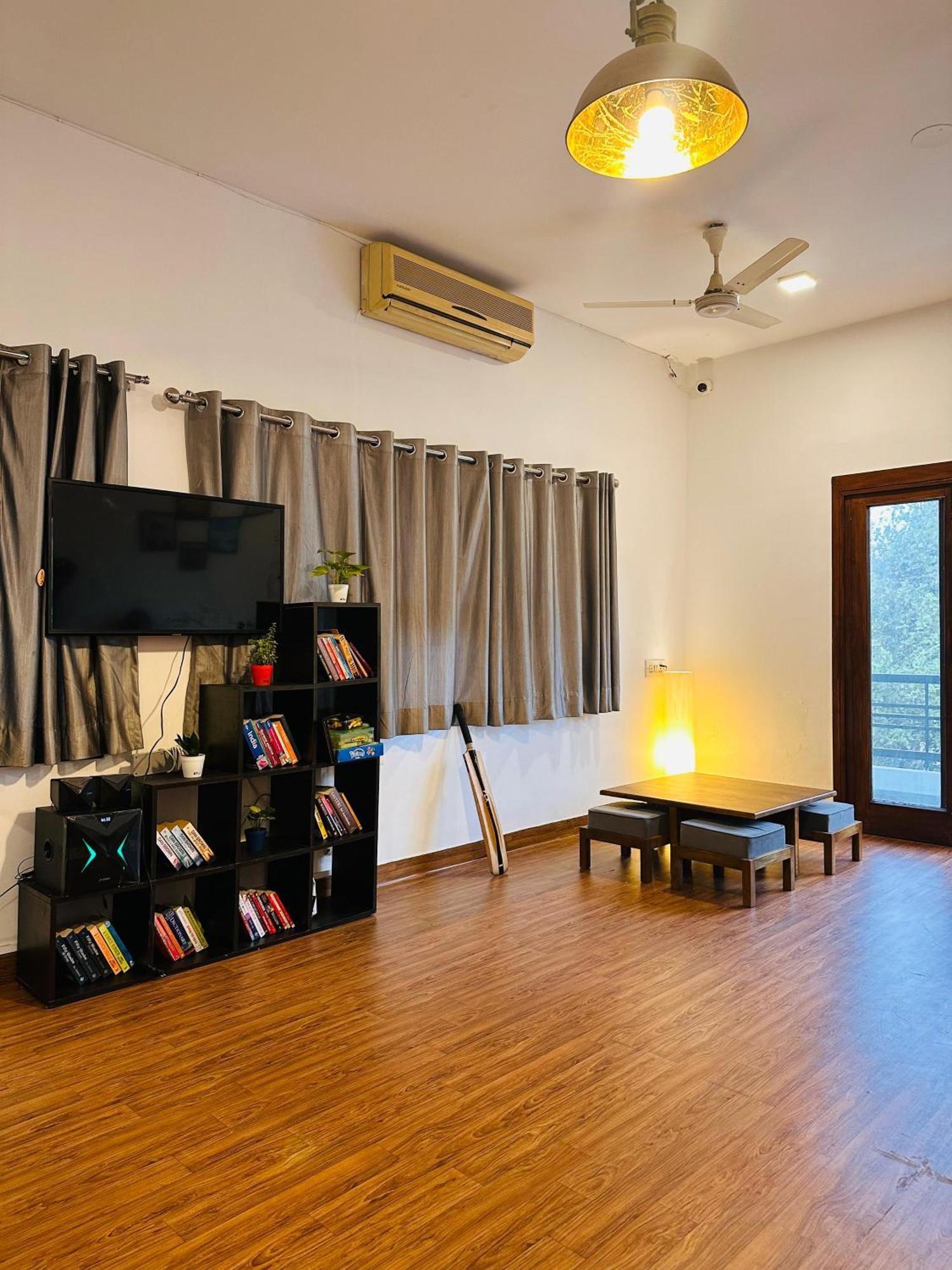 A Sleepy Fox Hostel 뉴델리 외부 사진